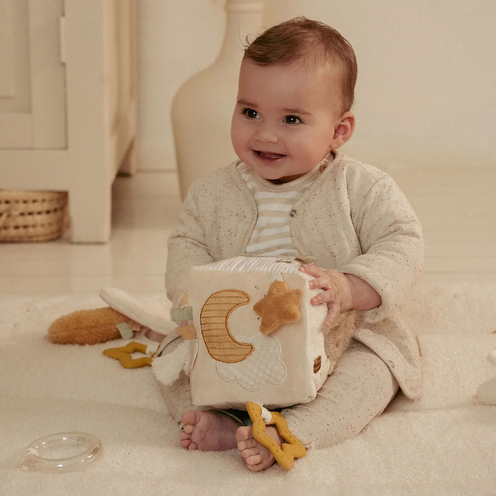Cube d’activités Soft – Newborn Little Dutch – Image 4