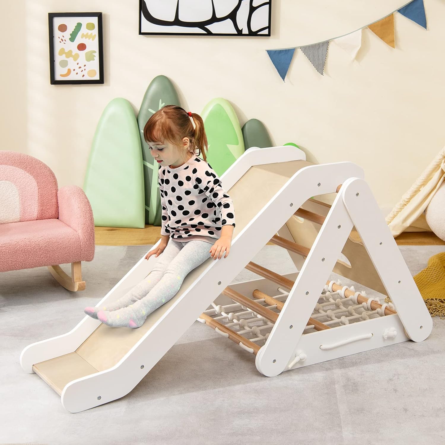 Triangle d’Escalade Montessori pour Enfants avec Toboggan et Filet à Grimper – Image 3